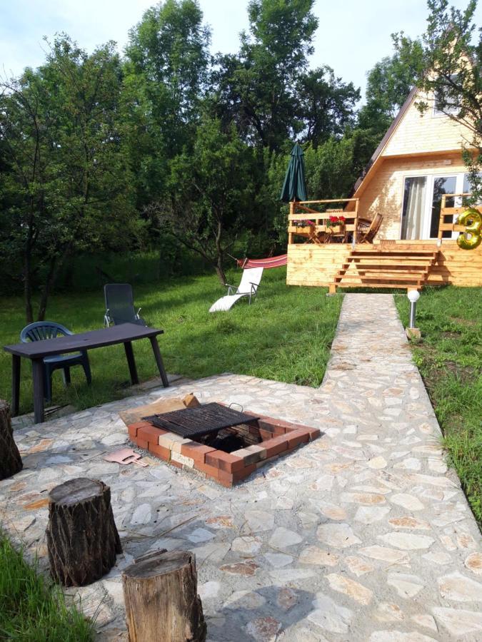 Cabana Din Livada Pucioasa Екстер'єр фото